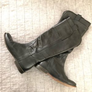 FRYE Paige Tall Riding Boot